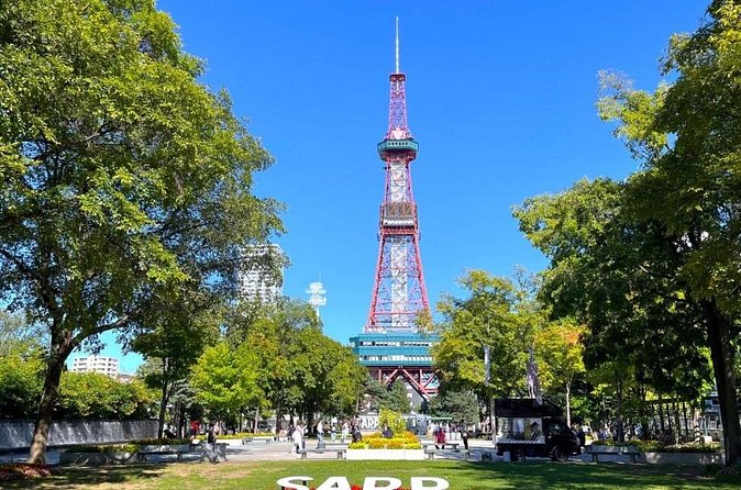 1 Day Tour to Hill of the Buddha, Sapporo and Sake - Lunch is independent, so plan ahead
