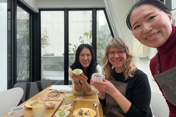 Beauty Vegan Dessert Cooking Class + Sake Kasu Hand Mask Trial! - Why the small group size matters