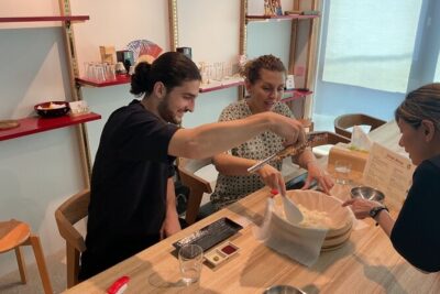Cozy Tokyo Class: Ramen, Sushi, Sake Pairing & Cultural Exchange