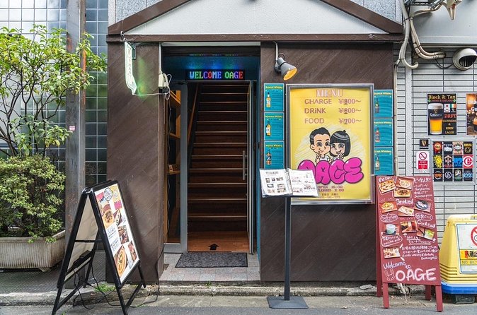Experience of pairing sake tasting with snacks in Kyoto - Kahoko’s social style and the group setting