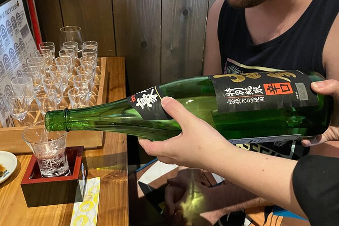 Fushimi Kyoto Walking Tour with Sake Tasting and Canal Boat Ride - Starting at Chushojima Station