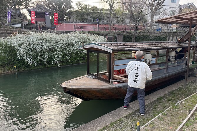 Fushimi Kyoto Walking Tour with Sake Tasting and Canal Boat Ride - Who will enjoy this tour most?