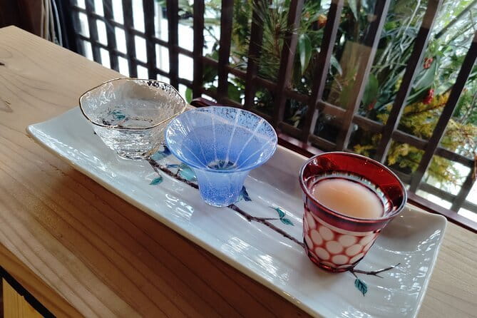 Hiroshima Saijo Sake Tasting Guided Tour - 7 Breweries in 2 Hours - Kamotsuru, a major name with Imperial connections