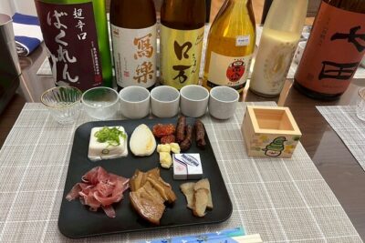 Japanese Sake Tasting and Masu Crafting Experience in Tokyo