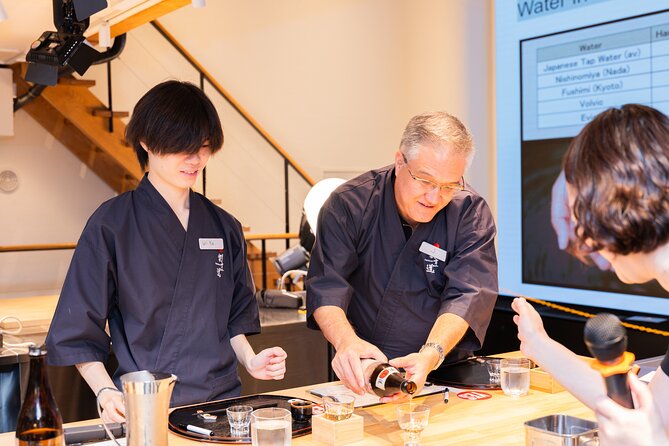 Japanese Sake Tasting & Wagyu Sukiyaki Cooking Class in Tokyo - What the price includes