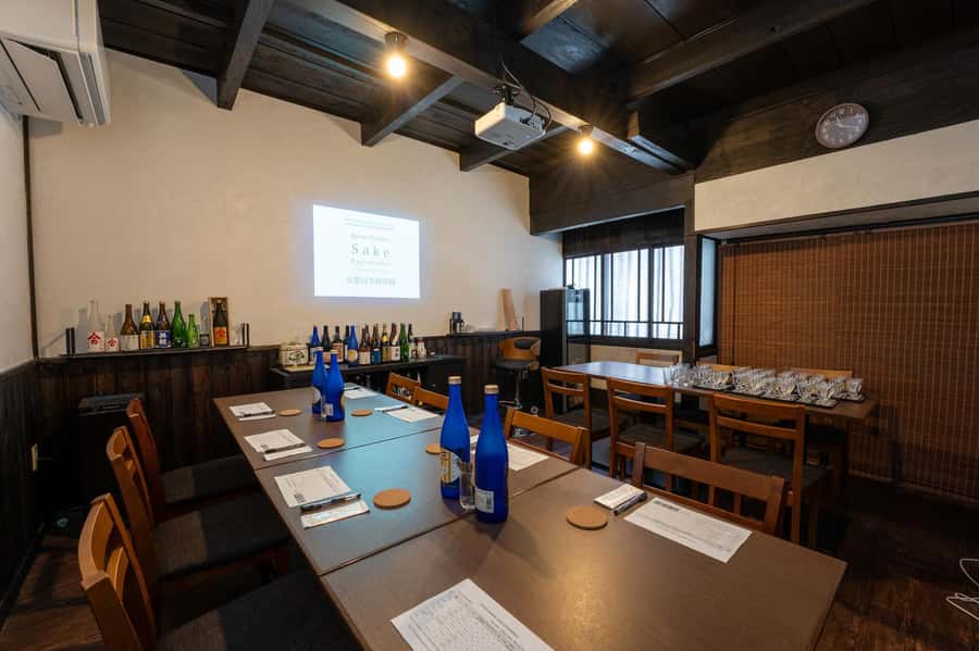 Kyoto: Beyond the Insider Sake Tasting Experience - Ten sake samples with a clear purpose