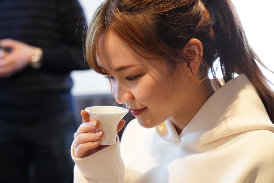 Kyoto: Beyond the Insider Sake Tasting Experience - The private room and the guide’s teaching style