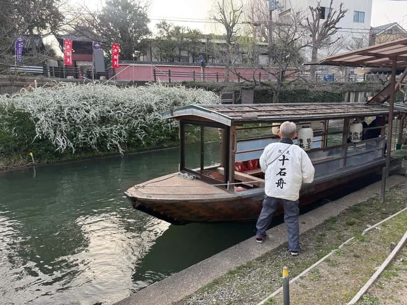 Kyoto: Fushimi Sake District Tour with Boat Ride - Ending with coffee in a Meiji-era building