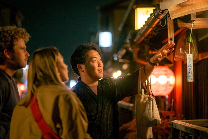 Kyoto: Gion Geisha District & Sake-in-Hand Walking Tour - Nene-no-Michi and a quieter Higashiyama path