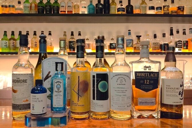Kyoto Luxury Sake, Whisky and Cocktail Tour - Four food stops, not just a bar crawl