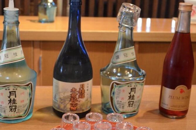 Kyoto Sake Brewery Tour with Lunch - The neighborhood walk beyond the breweries