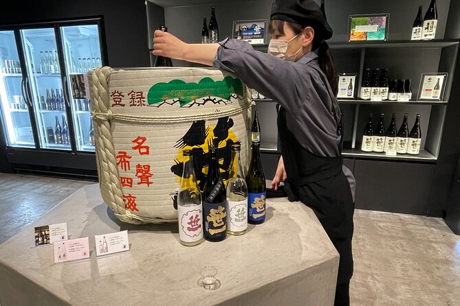 Mt FUJI - Panoramic Tour w/ Hoto Lunch, JP Sake & Onsen tatto OK! - Hoto lunch at Misaka Pass