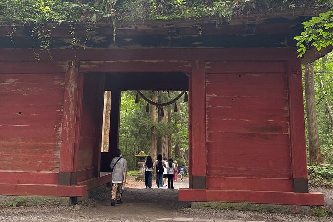 Nagano Private Tour: Ninja Temple, Soba Making & Sake Tasting - Learning Soba From a Master