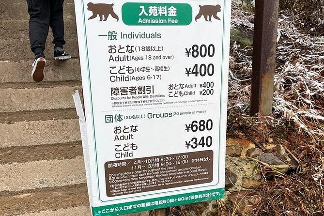 Nagano: Snow Monkey and Zenkoji Temple Free Sake Taste Day Tour - Jigokudani is the day’s most unusual sight