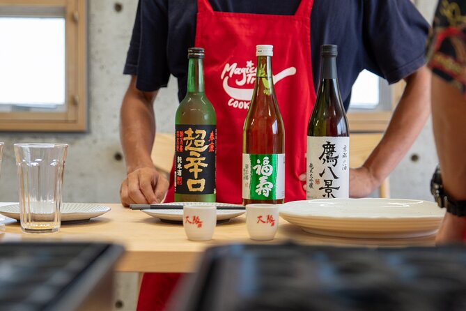 Osaka Home Feast Cooking and Sake Experience - Cooking Mugen Cabbage and wasabi tuna