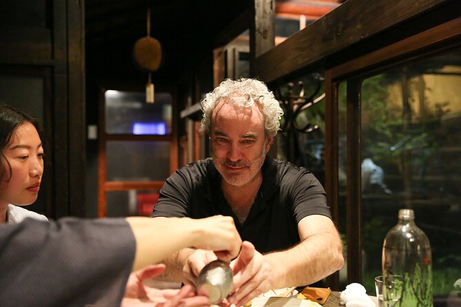 Private Food & Sake Tour in Central Kyoto with Sake Sommelier - Starting with sake, not just a quick sample