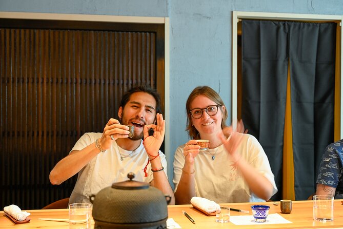Sake "Omakase" in Osaka : Guided Tasting by a Active Sake brewer - Who Will Get the Most From It
