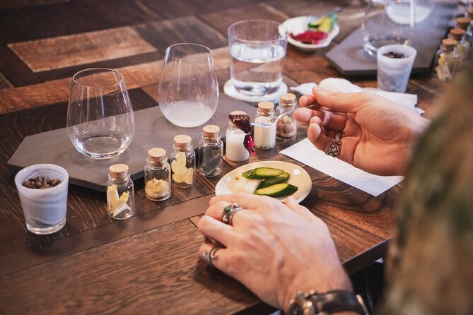Sake Omakase in Tokyo: Guided Tasting by Certified Sommeliers - The small bites are part of the lesson