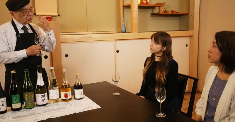 Tokyo: 7 Kinds of Sake Tasting with Japanese Food Pairings - Why the food pairings make a difference