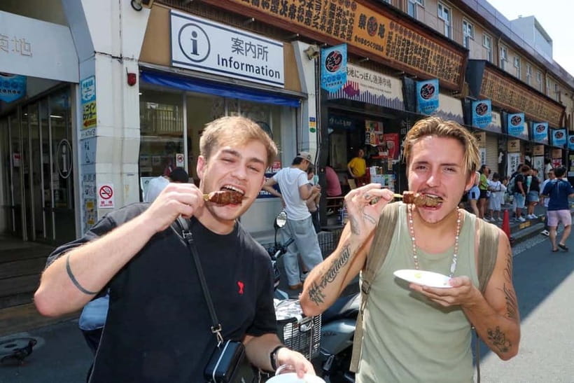 Tokyo: Private Tsukiji Street Food & Sake with Local Guide - What the $99 price really covers