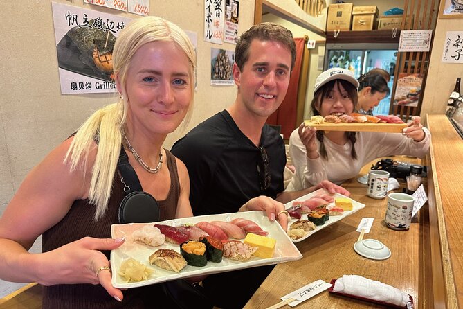 Tsukiji Market Eating Tour, Authentic Sushi & Sake Comparison - Sampling the outer market for an hour