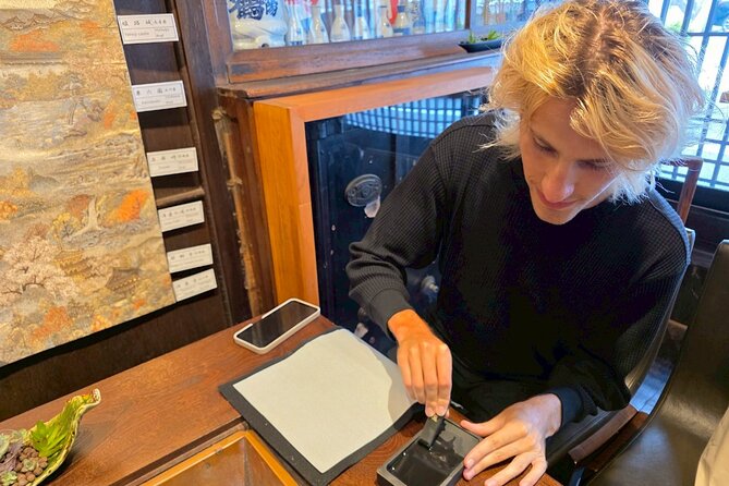 Visit behind the Scenes: Hiroshima Saijo Sake Brewery Tour - A small group changes the experience